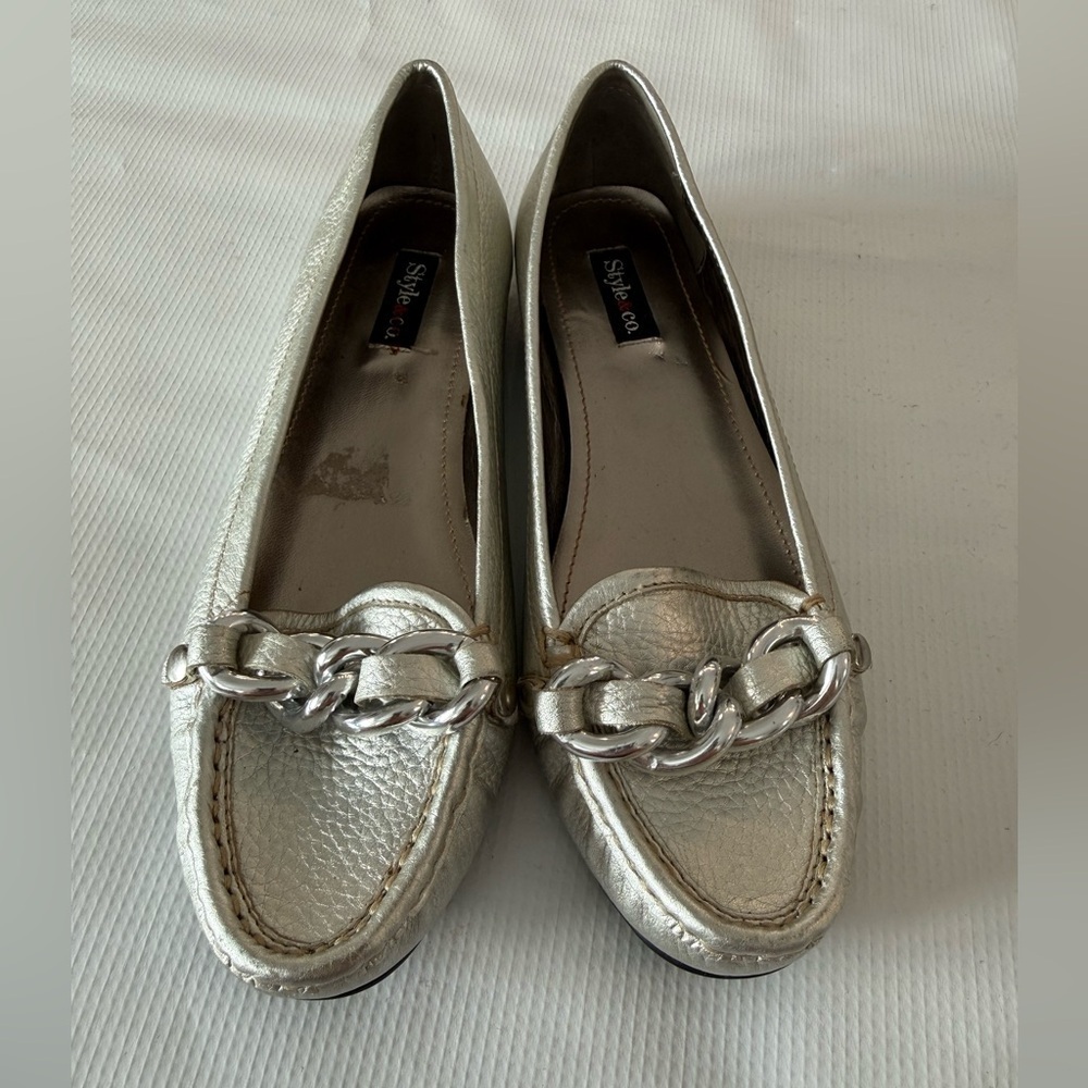 Style & Co. Women's Metallic Silver Loafers with Chain Detail Leather Upper - Picture 2 of 8